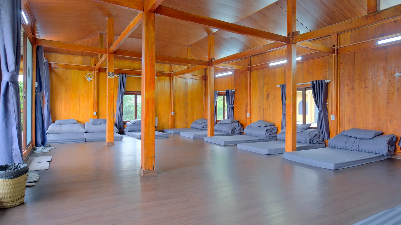 Example of dorm-style accommodation at Chieu Lau Thi 2402m Lodge