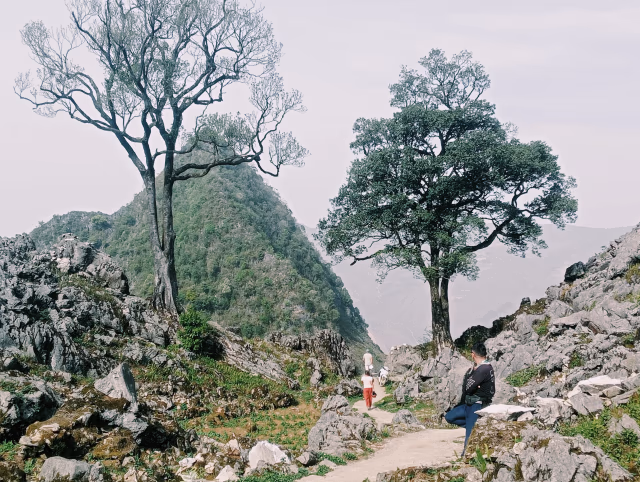 Dong Van Karst Traverse