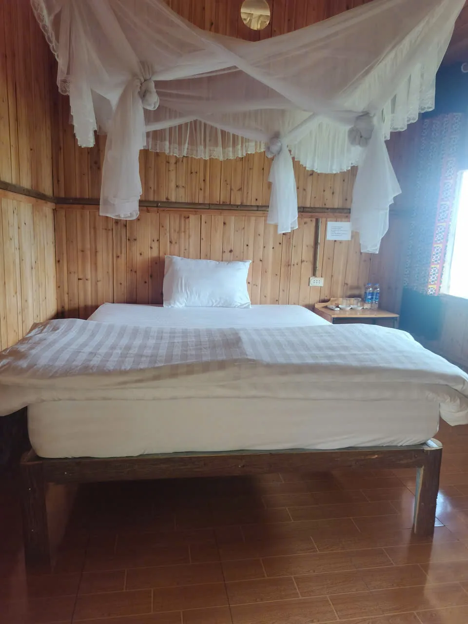 Single room at Ho Thau Eco Village in Hoang Su Phi — finish-area context, not an included overnight on this programme